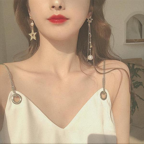 Modern aszimmetrikus fülbevaló kövekkel és gyöngyökkel