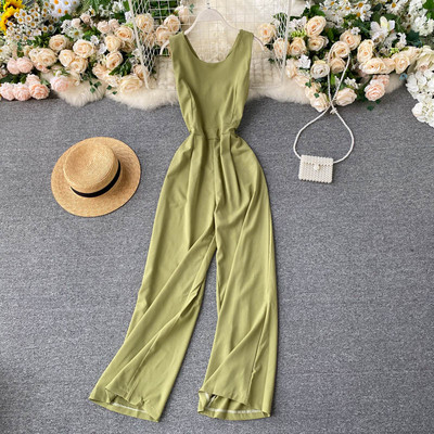 Μεγάλα μεγέθη γυναικείες ολοσωμες  φόρμες με φαρδιά λουράκια