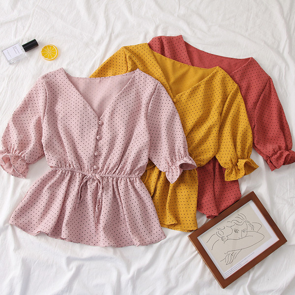 Új modell női blúz 3/4-es ujjal és spitz nyakkivágással