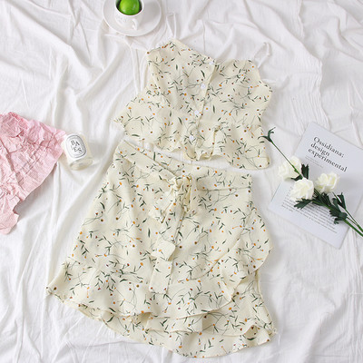 Μοντέρνο γυναικείο σετ φούτερ + φούστα με λουλούδια μοτίβα