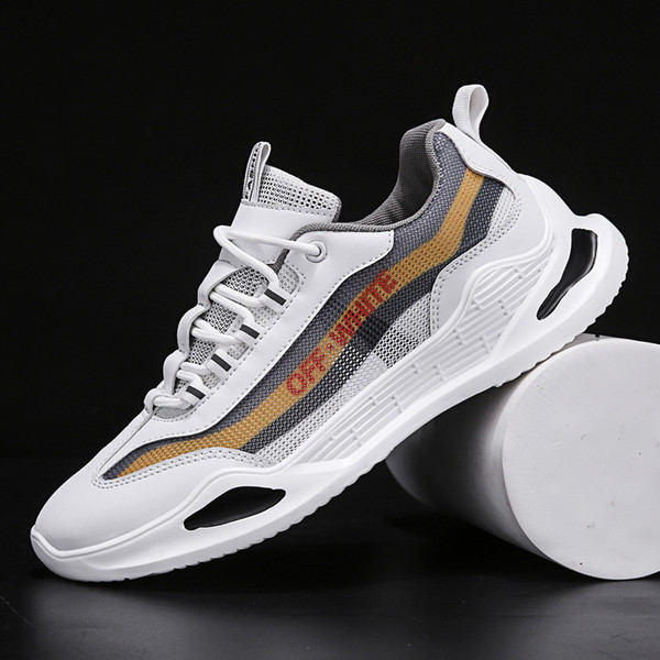 Modern férfi tornacipő fűzővel és felirattal