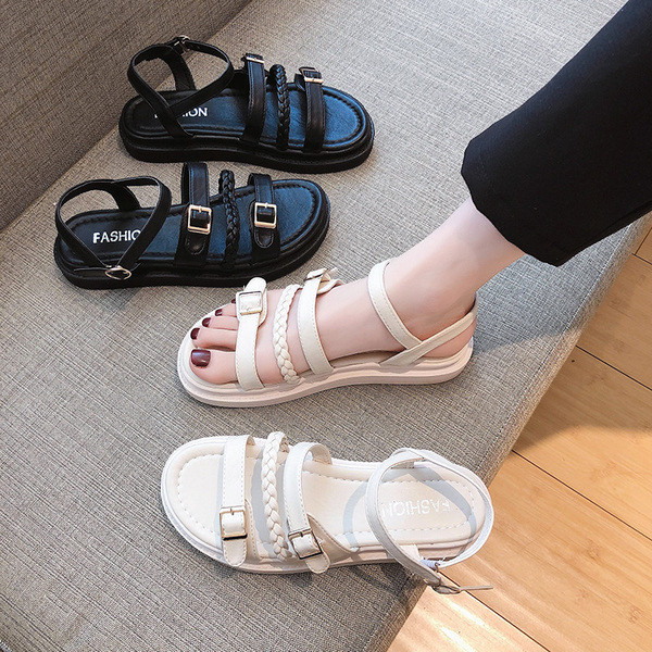 Öko-nahast naiste sandaalid lameda tallaga beeži ja musta värvi