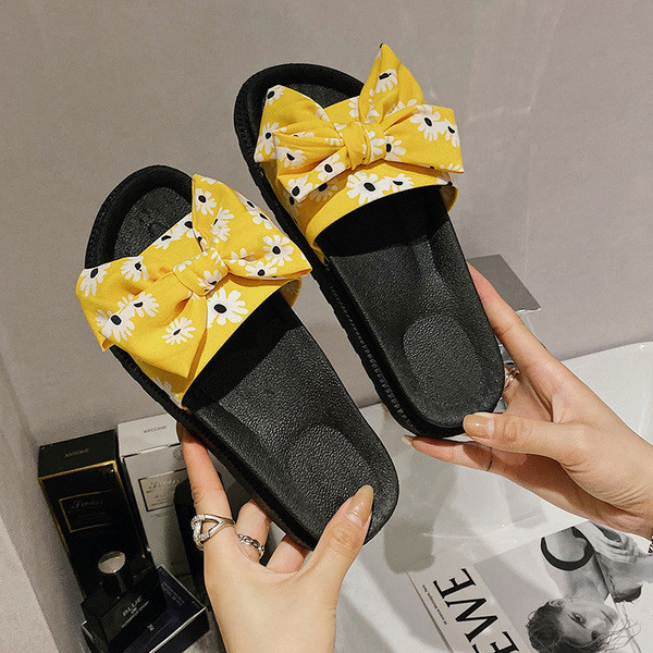 Női alkalmi papucs szalaggal több színben