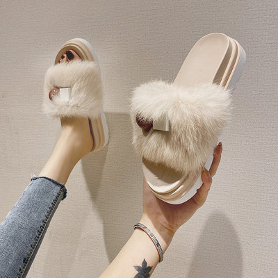 Γυναικείες παντόφλες casual με  ψηλή σόλα