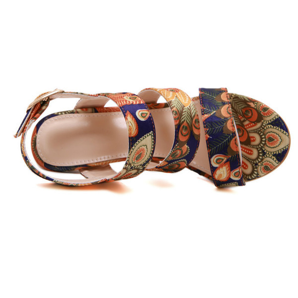 Női magas sarkú textil szandál