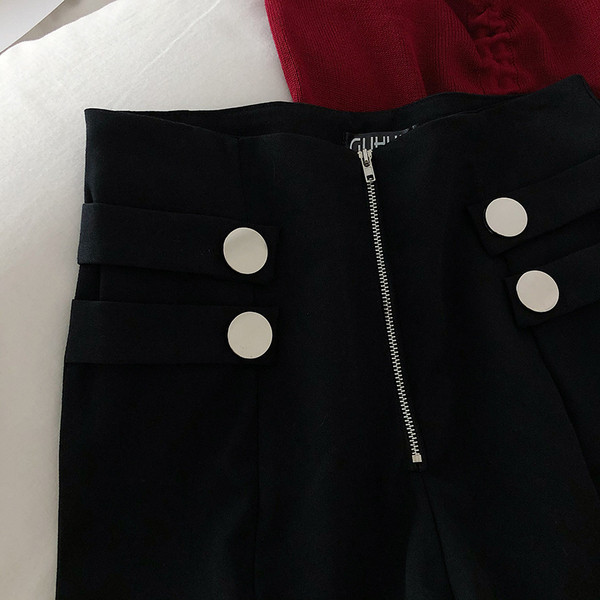 Női rövidnadrág magas derékkal és cipzárral - fekete színű