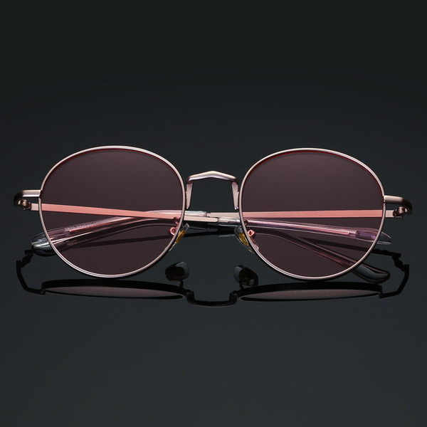 Naiste ümarad päikeseprillid