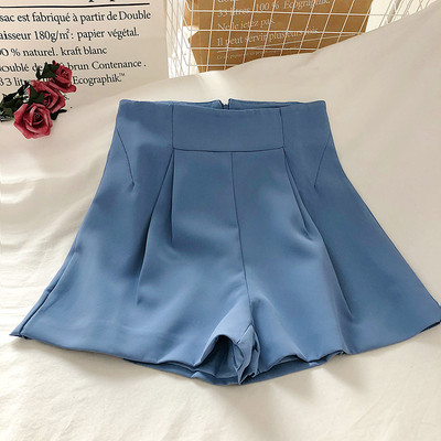 Egyszínű női rövidnadrág magas derékkal