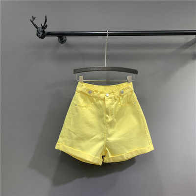 Model nou de pantaloni scurți de damă cu talie înaltă de culoare galbenă