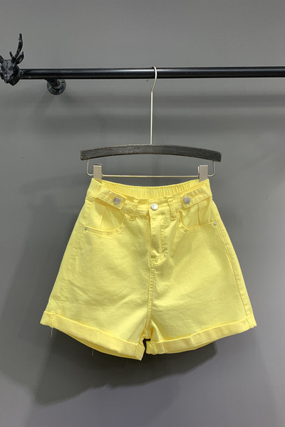 Női rövidnadrág új modell magas derékkal, sárga színben