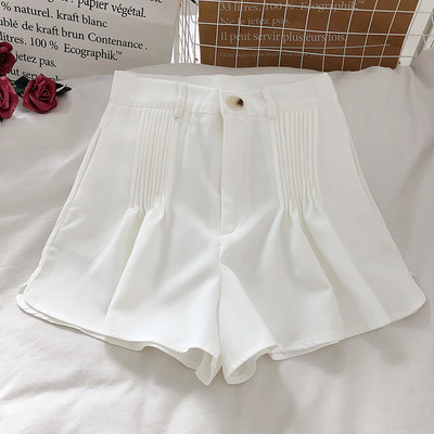 Alkalmi női rövidnadrág magas derékkal, gombbal