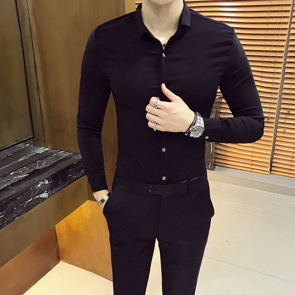 Férfi testhezálló ing klasszikus modell hosszú ujjal