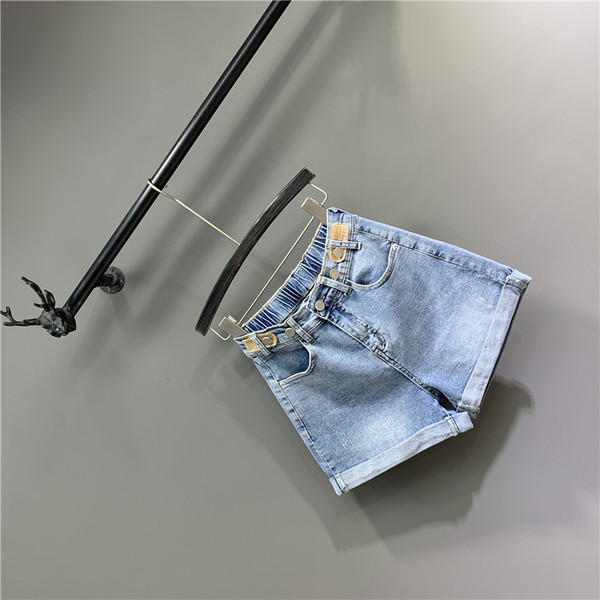 Uus sinist värvi teksapükste mudel naistele