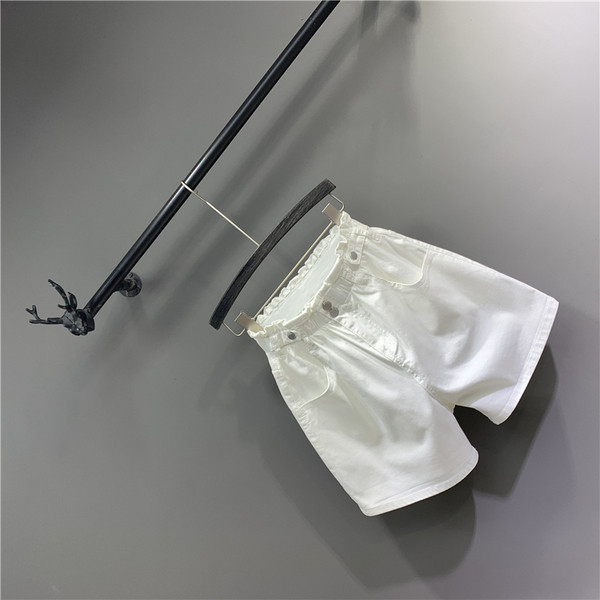 Női farmer rövidnadrág magas derékkal, fehér színben