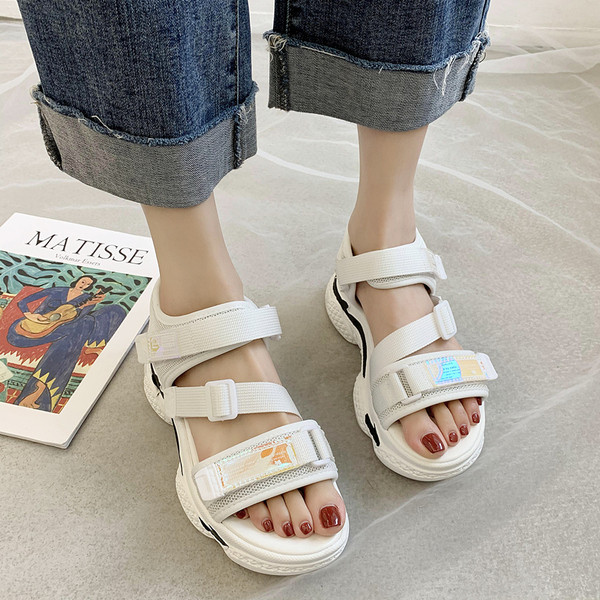 Női alkalmi textil szandál durva talppal