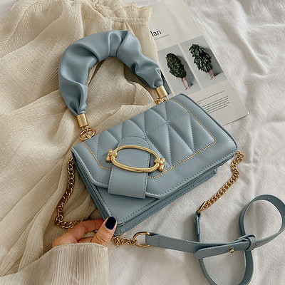 Stílusos női táska hosszú és rövid füllel, fém rögzítéssel