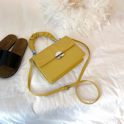 Σύγχρονη γυναικεία τσάντα από οικολογικό δέρμα με δύο λαβές