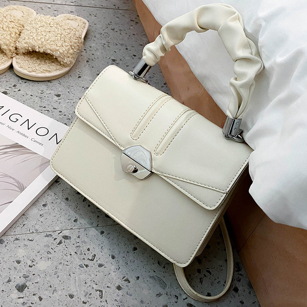 Σύγχρονη γυναικεία τσάντα από οικολογικό δέρμα με δύο λαβές