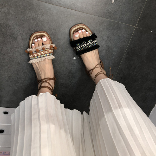 Modern női textil szandál lapos talppal