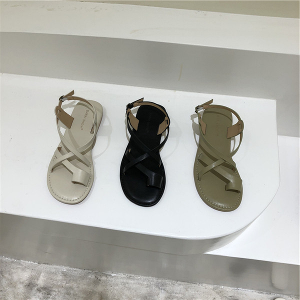 Νέο μοντέλο σανδάλια με λεπτά λουράκια από οικολογικό δέρμα