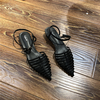 Női szandál hegyes modell öko bőrből