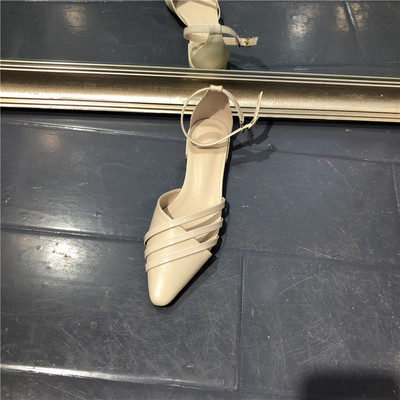 Naiste sandaalid ökonahast terava mudeliga