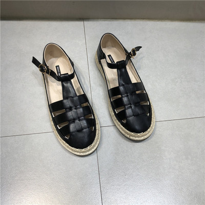 Eko bőrből készült női szandál lapos talppal