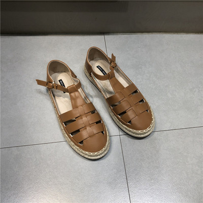 Eko bőrből készült női szandál lapos talppal