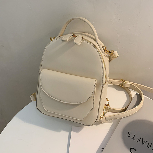 Modern női hátizsák eko bőrből, cipzárral