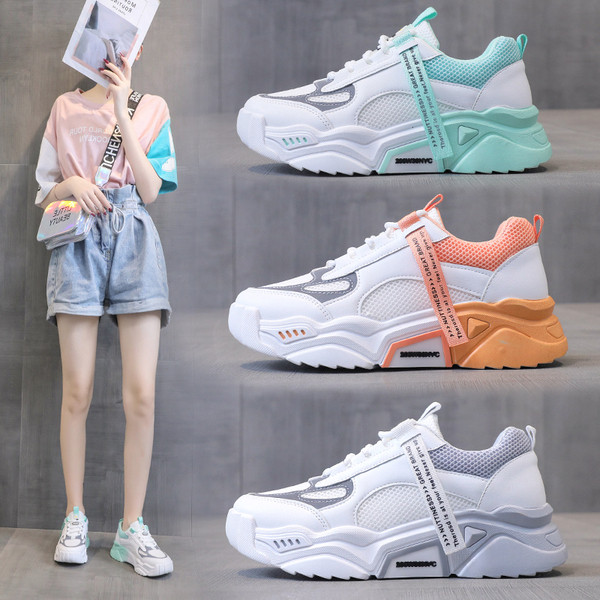 Γυναικεία πάνινα παπούτσια με κορδόνια και ψηλή σόλα