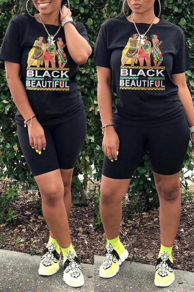 Kétrészes leggingsből és pólóból álló női alkalmi szett