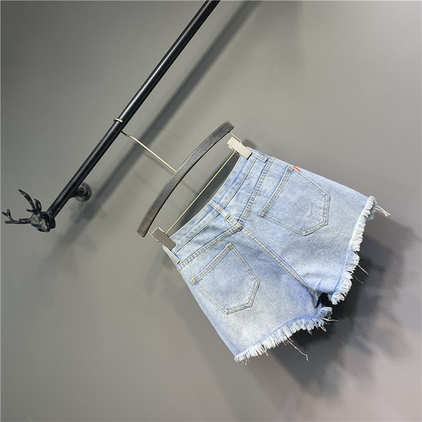 Farmer rövidnadrág szakadt motívumokkal - kék színben