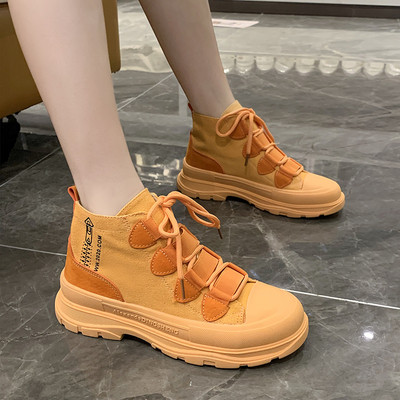 Μοντέρνα γυναικεία αθλητικά παπούτσια με κορδόνια σε διάφορα χρώματα