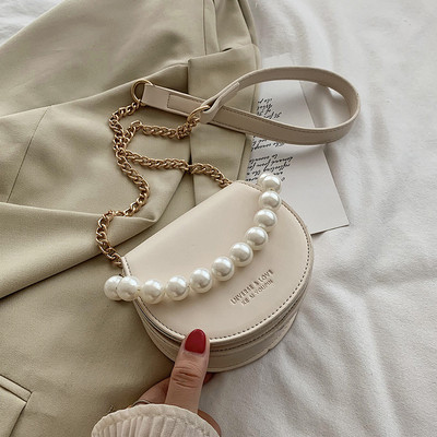 Modern női táska ökobőrből és gyöngyből