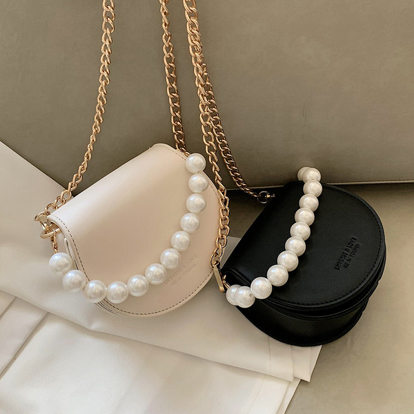 Modern női táska ökobőrből és gyöngyből