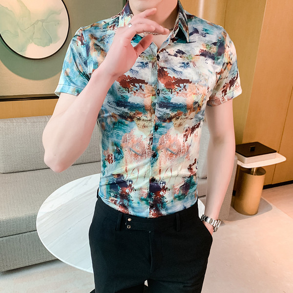 Modern, klasszikus férfi ing rövid ujjal, színes mintával