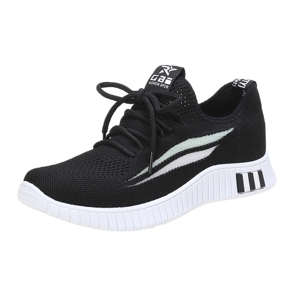 Modern női tornacipő fűzővel és lapos talppal