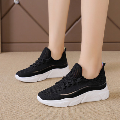 Nyári, fűzős női tornacipő új modellje három színben