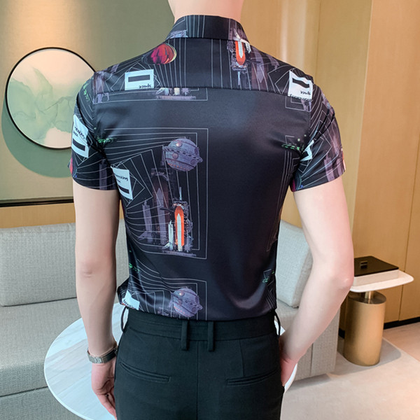 ÚJ modell férfi ing színes mintával és rövid ujjal