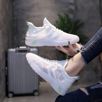 Σύγχρονα γυναικεία πάνινα παπούτσια με κορδόνια και επίπεδη σόλα