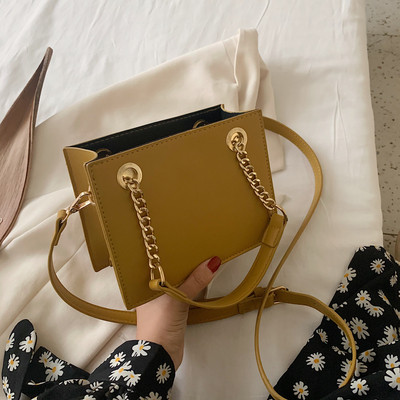 Modern női táska hosszú és rövid fogantyúval