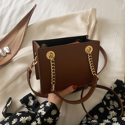 Modern női táska hosszú és rövid fogantyúval