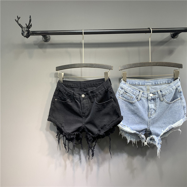 Rebenenud motiividega moodsad naiste lühikesed püksid sinise ja musta värviga