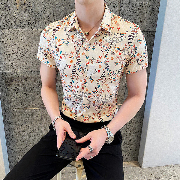 Elegáns férfi ing klasszikus gallérral és virágmintával