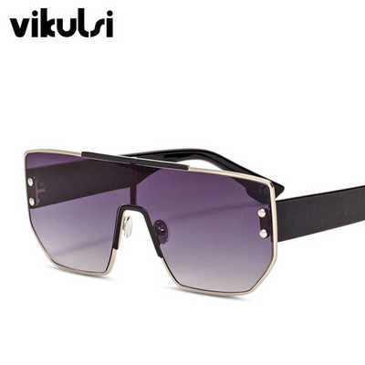 Modern napszemüveg tükrös lencsékkel