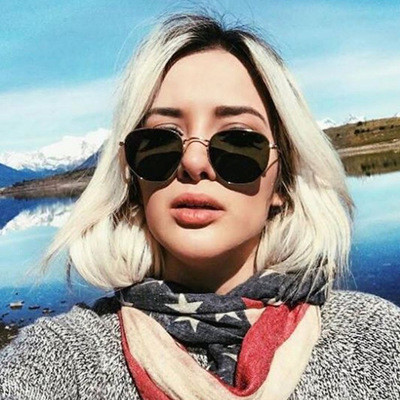 Modern kerek unisex napszemüveg