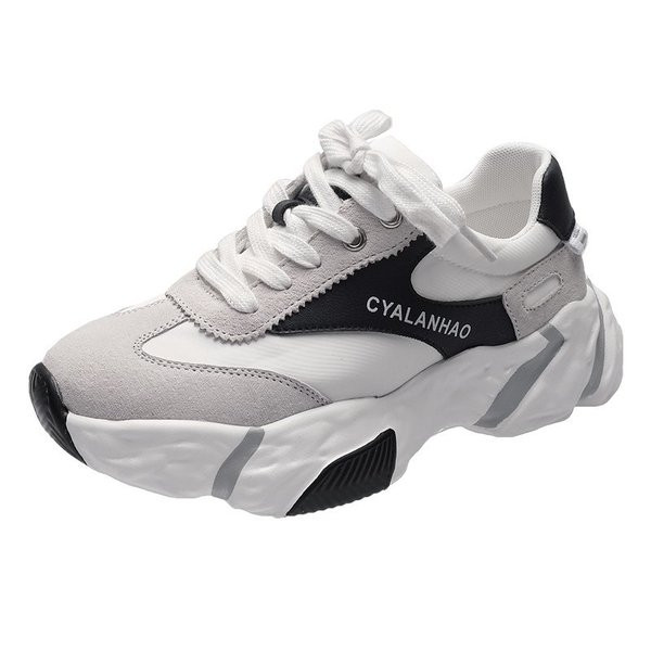 Színes fűzős, magas talpú női tornacipő