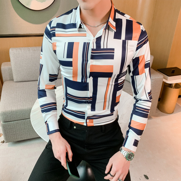 ÚJ modell elegáns férfi ing hosszú ujjal és klasszikus gallérral