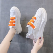 Női alkalmi tornacipő színes foltokkal, lapos talppal