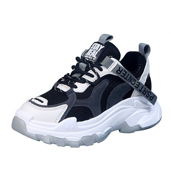 Csipkés, lapos talpú női tornacipő több színben